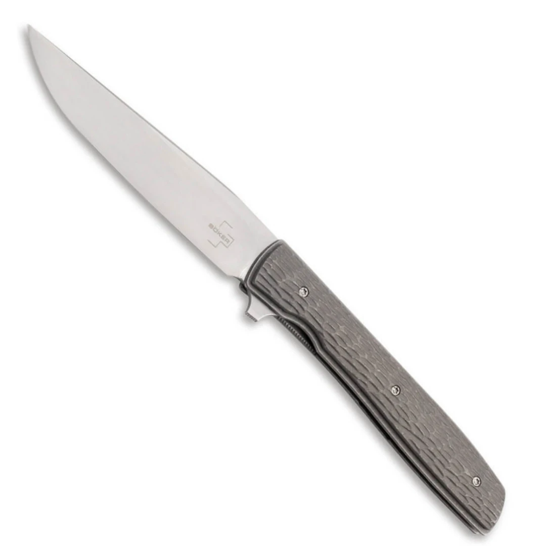 Boker Plus Urban Trapper Jigged Titanium Liner Lock Knife Boker Plus Urban Trapper Jigged Titanium Liner Lock Knife -Knives Shop 01bo476 16654.1660067284