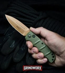 Boker Kalashnikov Desert Warrior Dagger Automatic Knife - Copper Plain 5 Boker Kalashnikov Desert Warrior Dagger Automatic Knife - Copper Plain -Knives Shop Boker Desert Warrior Kalashnikov Dagger Automatic Knife OD Green Copper BHQ30436 kp rope in hand web large
