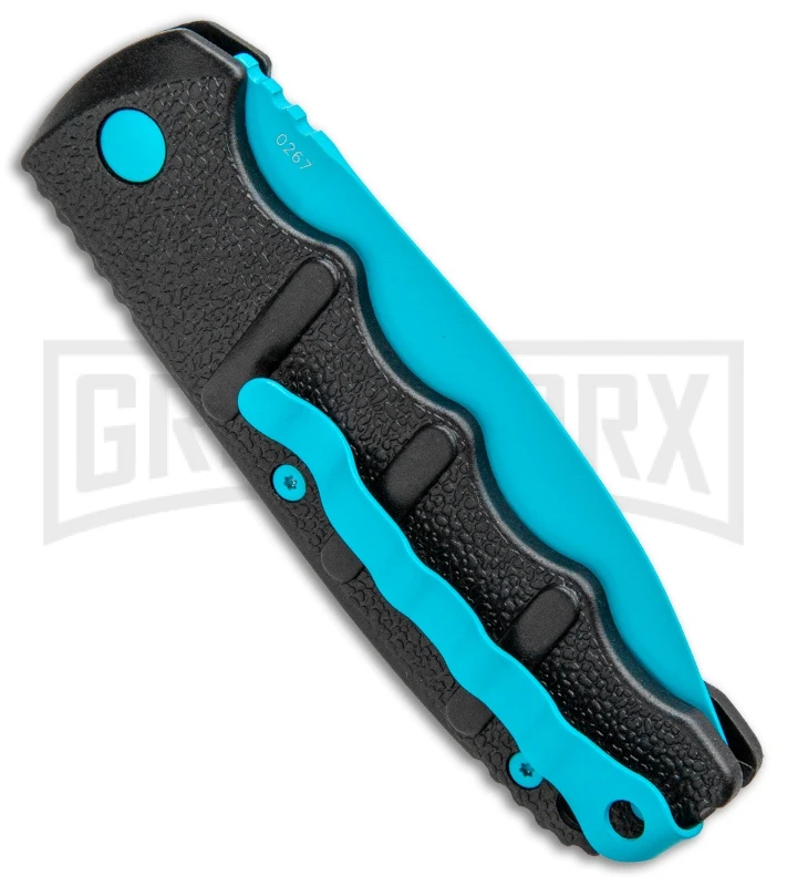 Boker Kalashnikov Automatic Knife - D2 Dagger Electric Blue Plain Boker Kalashnikov Automatic Knife - D2 Dagger Electric Blue Plain -Knives Shop Boker Kalashnikov Black Widow Blue jr side large